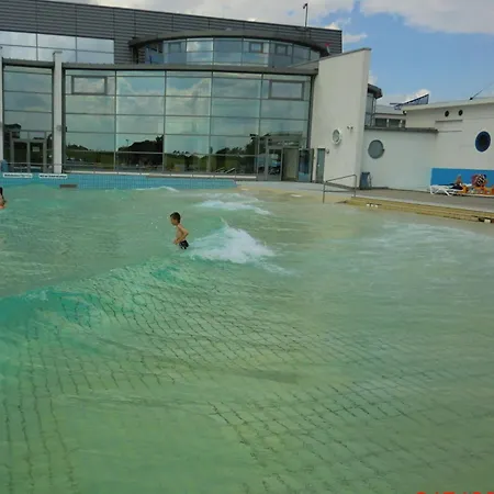 Friesengold Modern Retreat 펜션 벤세르시엘