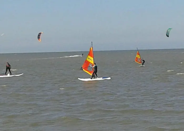 Friesengold Modern Retreat 度假居 贝塞尔